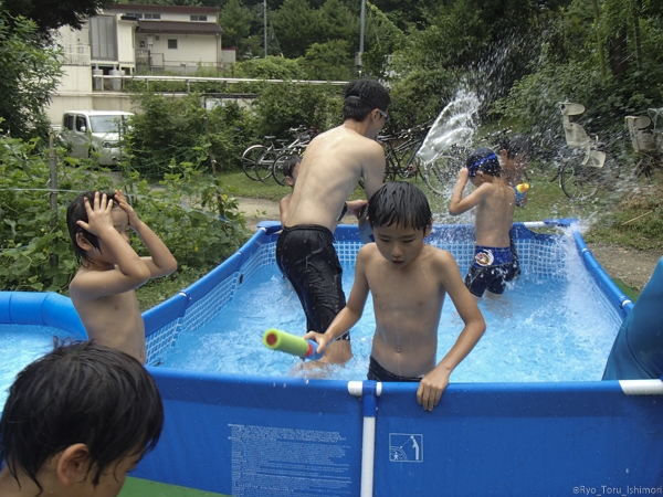 夏プール活動写真