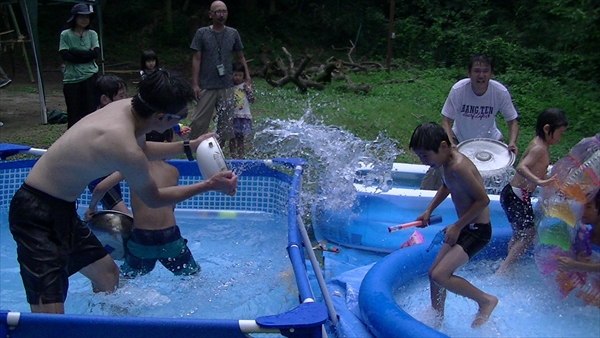 夏プール活動写真