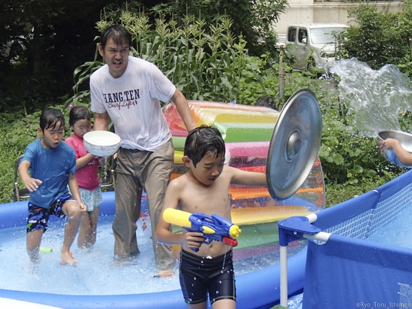 夏プール活動写真