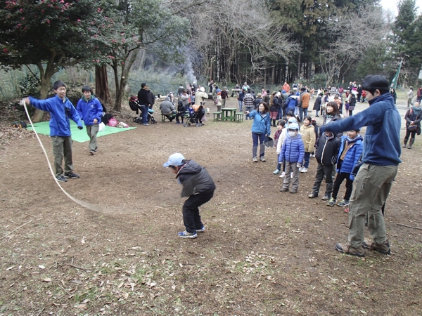 新年恒例の餅つき大会の活動写真