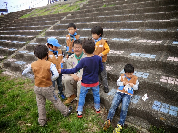 2015年4月19日　日野市の市内一斉清掃「浅川クリーン作戦」