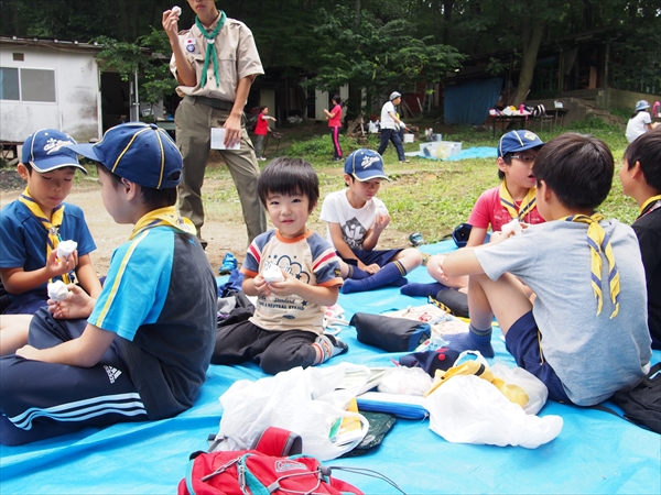 2016年7月24日　カブ隊の夏キャンプの準備と調理活動