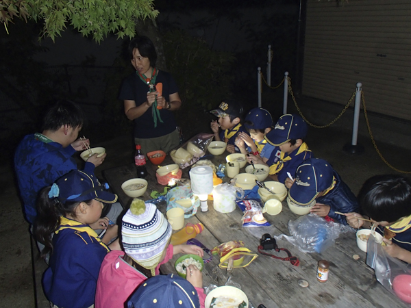 高尾山ナイトハイキング