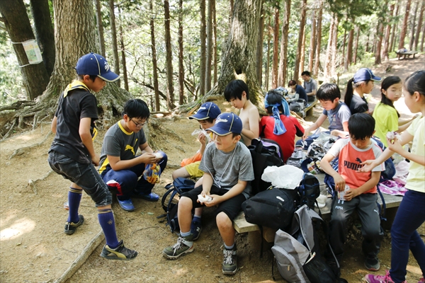 2019年5月26日　カブ隊の石老山ハイキングその２