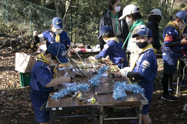 2021年12月12日　カブ隊のクリスマス工作