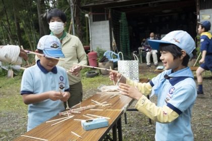 2023年3月5日　ビーバー隊の輪ゴム鉄砲の工作