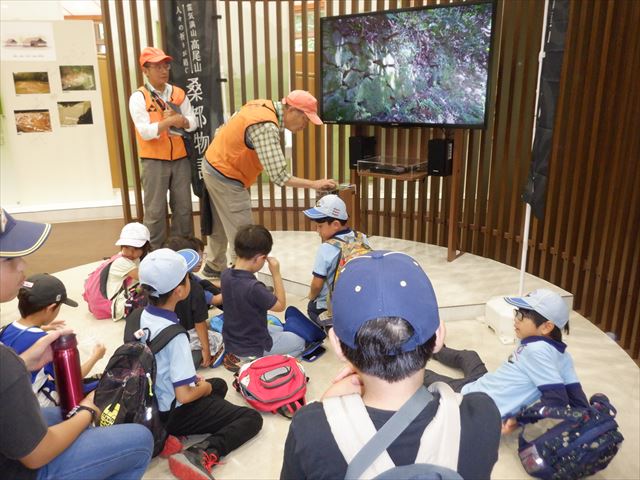 2024年6月9日　ビーバー隊の八王子城のボランティアガイドんさんにお願い！チキチキ、お城の勉強会！！